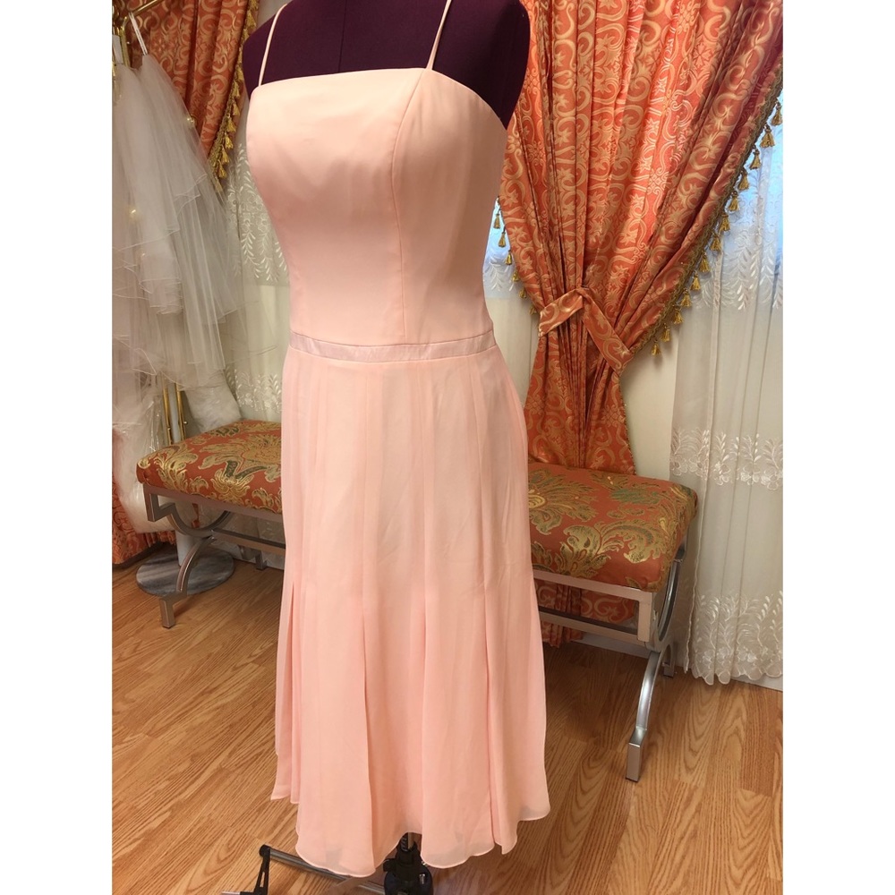 NWOT B2 Tea Length Bridesmaid Dress Sz 8